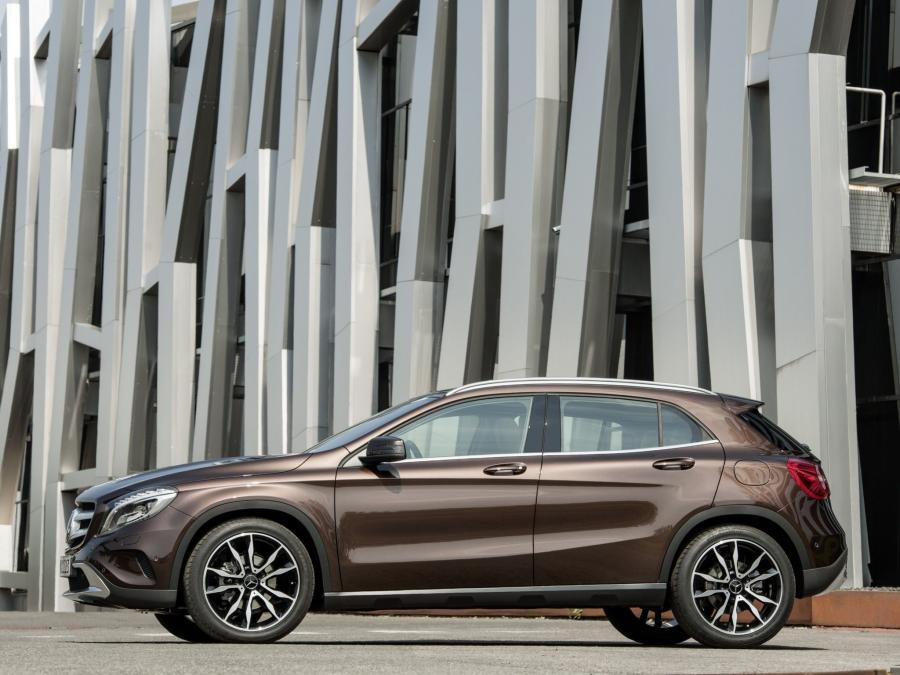  Mercedes-Benz GLA220 CDI 4Matic 2014 года  (фото 9 из 30)